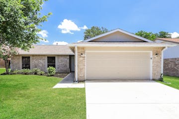 2755 KNOLL TREE ST SAN ANTONIO, TX 78247